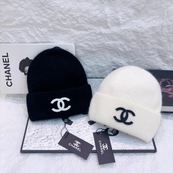 注目モデル CHANEL ダブルCモチーフ リブ編みニット帽 ふんわり二重仕立て シャネル 激安