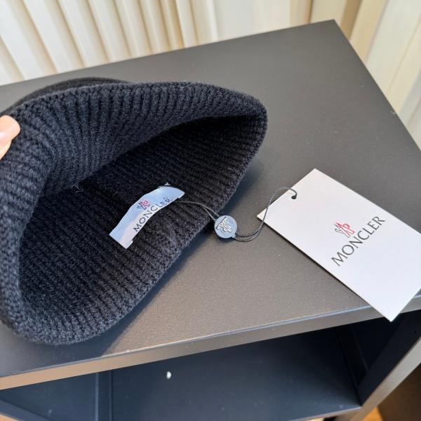 シーズン主力 モンクレール 防寒ニット帽 折り返し仕様 MONCLER 激安 柔らかタッチ