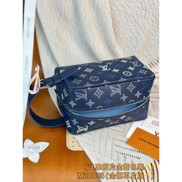【2026最新】 M28835 LOCKER DOPP KIT オシャレルイヴィトンポーチスーパーコピーメンズ