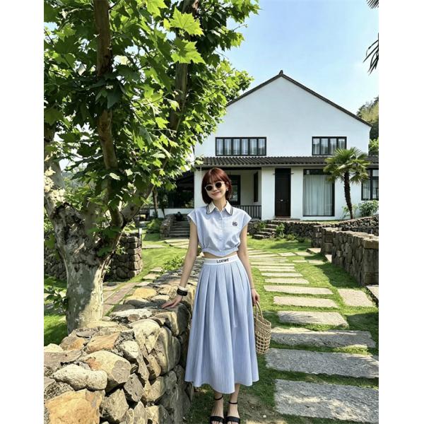 【2026人気】ロエベ ワンピースコピーLOEWE 新作オシャレ旅行用素晴らしいコーデ