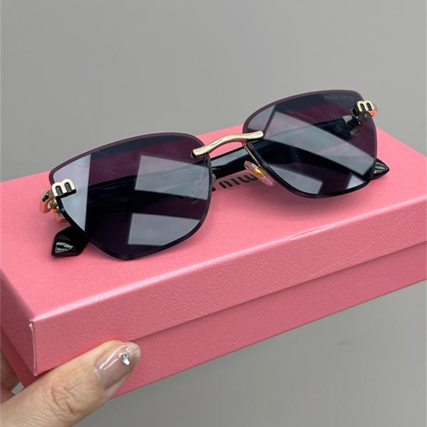 リムレス風 Mモチーフテンプル MIU MIU ミュウミュウ コピー サングラス 話題性抜群