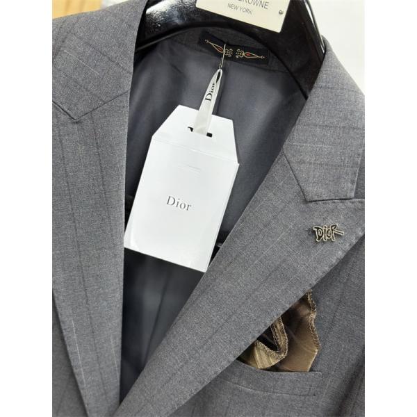 しなやか質感 ロングユース 落ち着きある品格 DIOR ディオール コピー テーラードスーツ