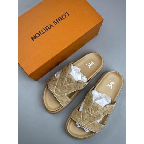 LOUIS VUITTON ルイヴィトン コピー スライドサンダル 新作注目 モノグラム型押し ワイドストラップ