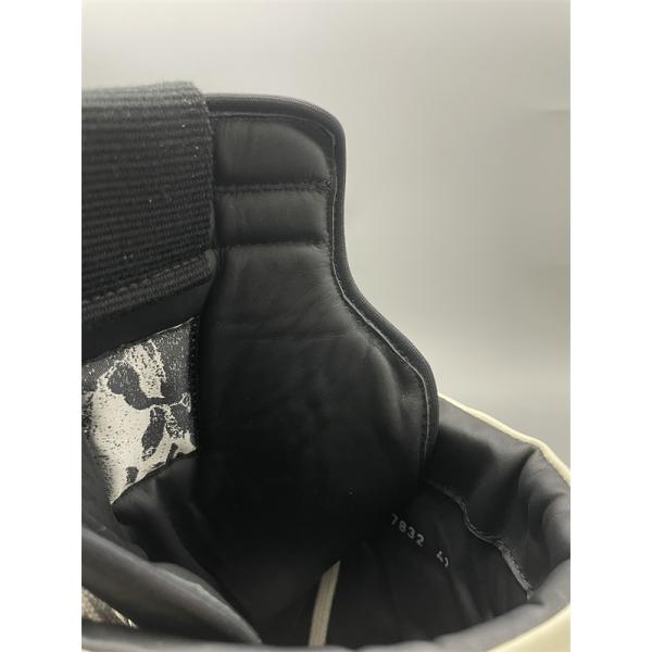  バイカラー切替 ボリュームソール RICK OWENS リック・オウエンス コピー 厚底ロングハイカットスニーカー 未来的モード 視線集中