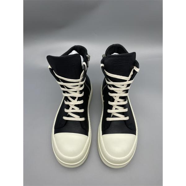 クッションタン 脚長バランス RICK OWENS リック・オウエンス コピー ボリュームスニーカー ストリート主役 旬顔モデル