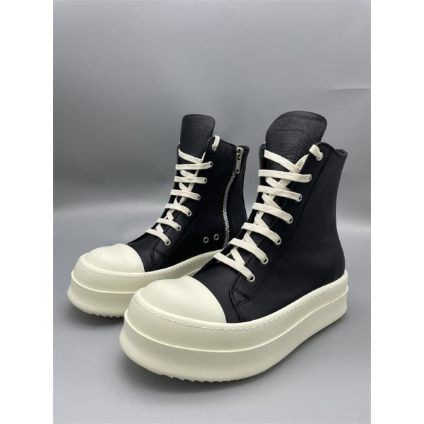 クッションタン 脚長バランス RICK OWENS リック・オウエンス コピー ボリュームスニーカー ストリート主役 旬顔モデル