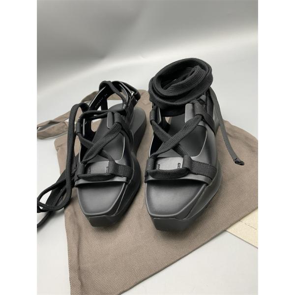 多重ストラップ RICK OWENS リック・オウエンス コピー レースアップサンダル 立体感あふれるモデル 話題先取り