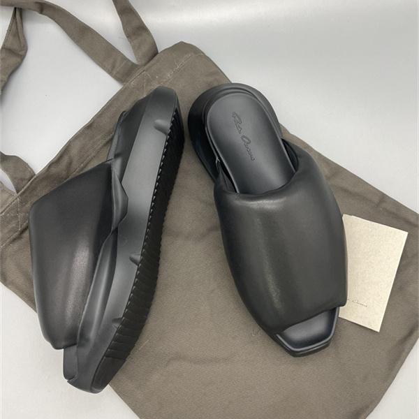 ワイドストラップ 安定ソール 洗練シルエット RICK OWENS リック・オウエンス コピー レザーミュール デイリー対応 足元更新