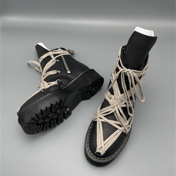 ワイドソール RICK OWENS リック・オウエンス コピー プラットフォームコンバットブーツ 前衛ムード際立つ一足 圧倒的造形