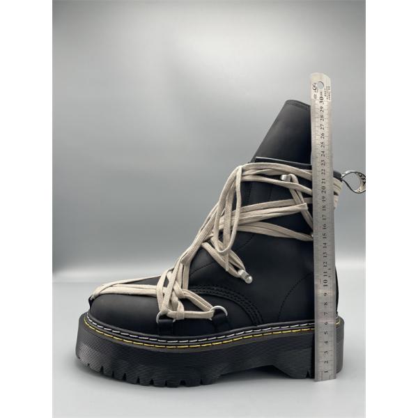 ワイドソール RICK OWENS リック・オウエンス コピー プラットフォームコンバットブーツ 前衛ムード際立つ一足 圧倒的造形
