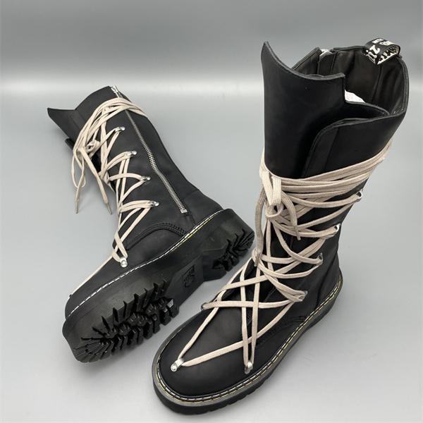 グリップアウトソール RICK OWENS リック・オウエンス コピー コンバットロングブーツ 力強い足元 個性派支持