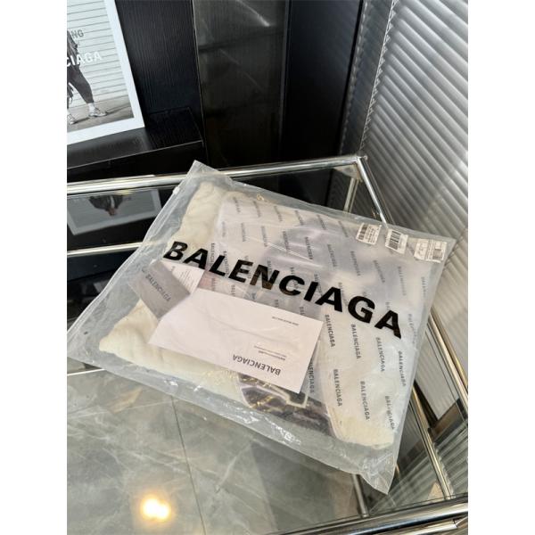 注目度上昇 ダメージパーカー ドロップショルダー BALENCIAGA バレンシアガ コピー プルオーバーパーカー カンガルーポケット