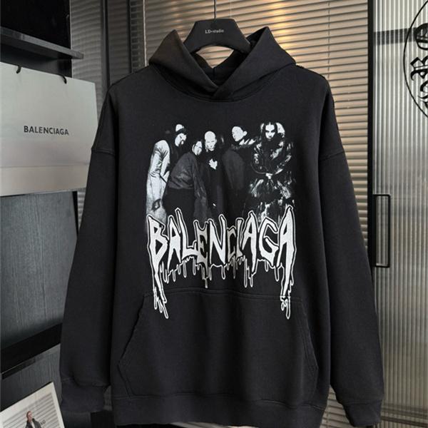 ストリート主役 ロゴフーディー 大判フォトプリント ドロップショルダー BALENCIAGA バレンシアガ コピー プルオーバーパーカー カンガルーポケット