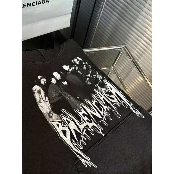 ストリート主役 ロゴフーディー 大判フォトプリント ドロップショルダー BALENCIAGA バレンシアガ コピー プルオーバーパーカー カンガルーポケット