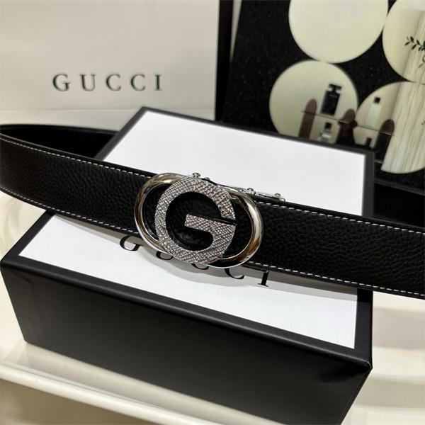 GUCCI グッチ コピー メンズ ベルト 注目度急伸 GGモチーフバックル シボ調仕立て 洗練アクセント