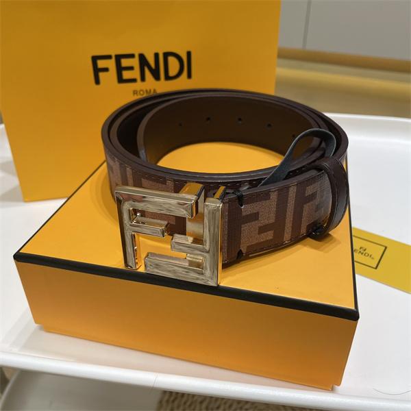 人気上昇 FENDI フェンディ コピー メンズ ウエストベルト A1・A2バックル展開 アイコニックFF柄 着こなし映え