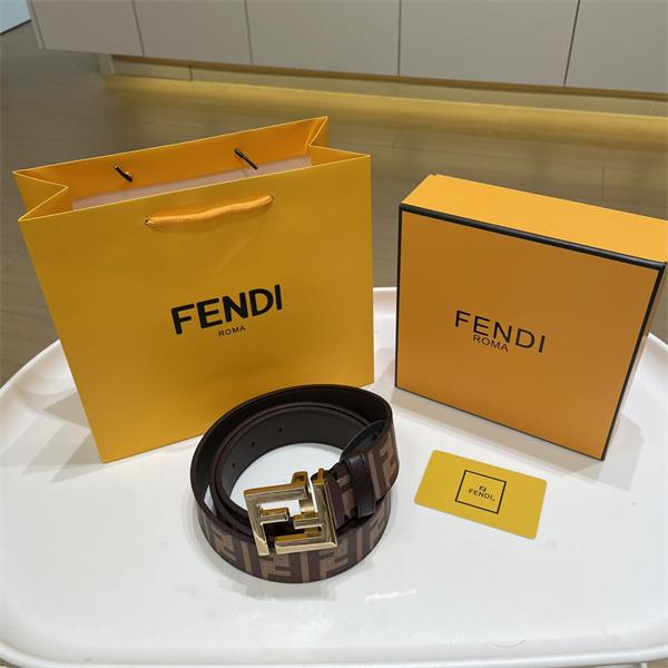 人気上昇 FENDI フェンディ コピー メンズ ウエストベルト A1・A2バックル展開 アイコニックFF柄 着こなし映え