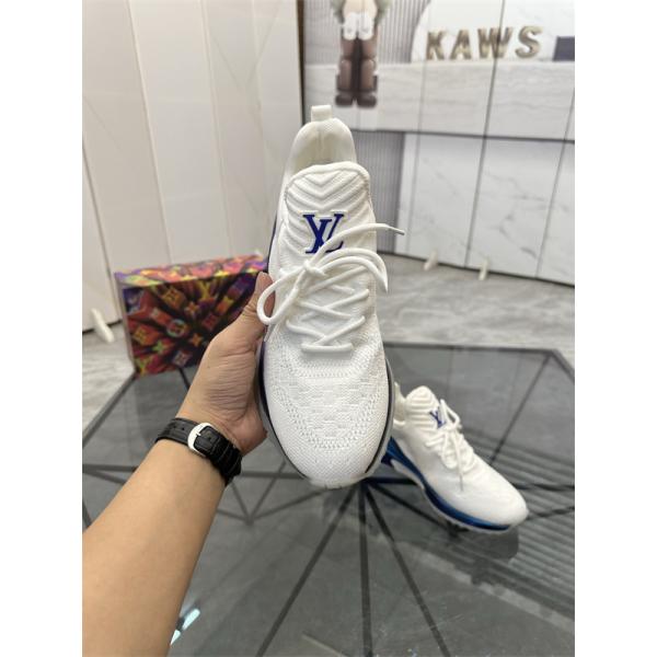 通気性ニット ボリュームソール クッション性重視 LOUIS VUITTON ルイヴィトン コピー レースアップスニーカー 軽快フィット 海外人気