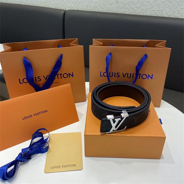 存在感際立つ LOUIS VUITTON ルイヴィトン コピー モノグラムベルト メタルLVバックル ワイドフォルム 大人カジュアル