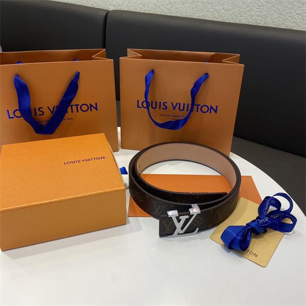 存在感際立つ LOUIS VUITTON ルイヴィトン コピー モノグラムベルト メタルLVバックル ワイドフォルム 大人カジュアル