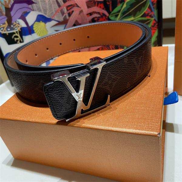 売れ筋候補 LOUIS VUITTON ルイヴィトン コピー メンズ ロゴベルト ワイドシルエット メタルLV 着こなし映え
