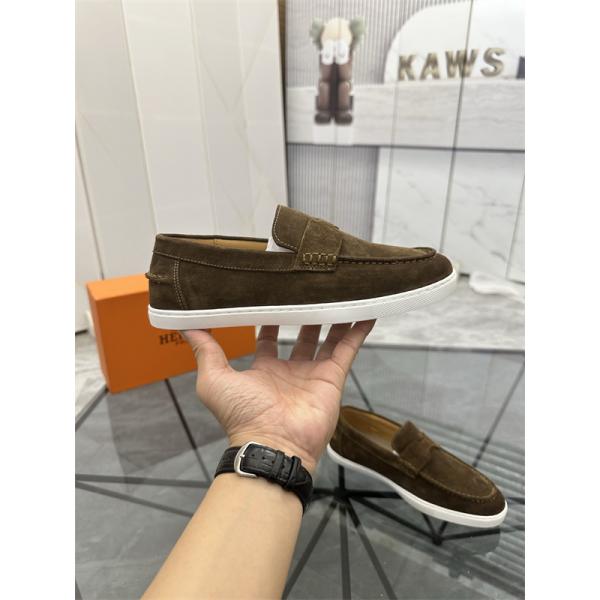 スマートフォルム コントラストソール HERMÈS エルメス コピー モカシンシューズ 足元を品よくまとめる一足 海外人気
