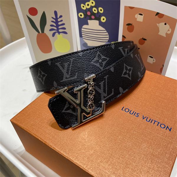 意匠性際立つ LOUIS VUITTON ルイヴィトン コピー ウエストベルト フローラルチャーム メタルLVバックル