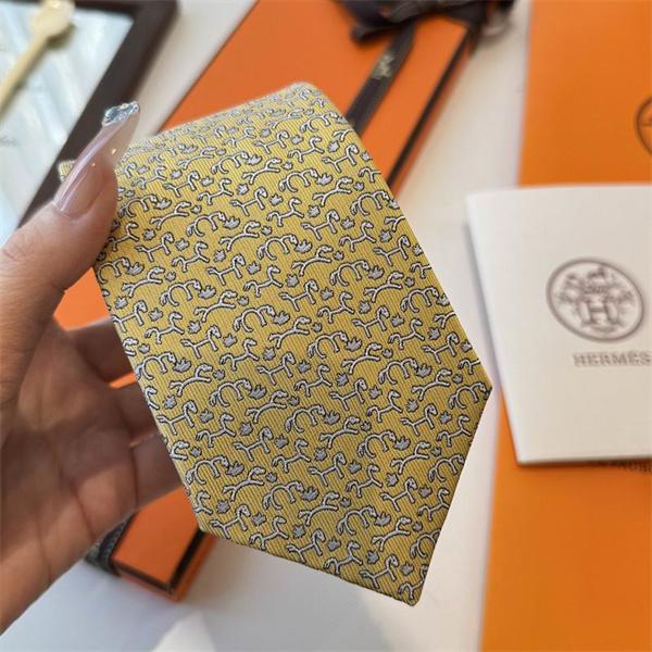 洗練された大人エルメス ネクタイ コピー ビジネスからパーティーまで活躍Hermès上品