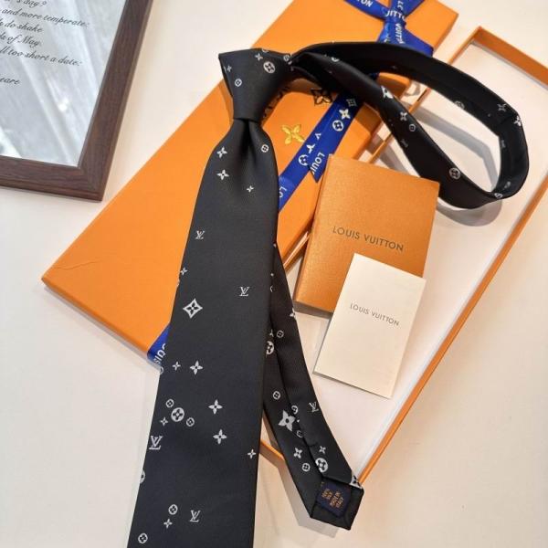 今話題ルイヴィトンネクタイコピー★ Louis Vuitton 新作父の日・記念日のプレゼントにおすすめ