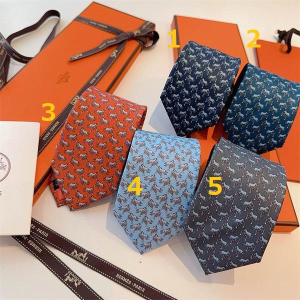 2026年注目 エルメス ネクタイ コピー Hermès 細身シルエットが魅力のスリムタイモード