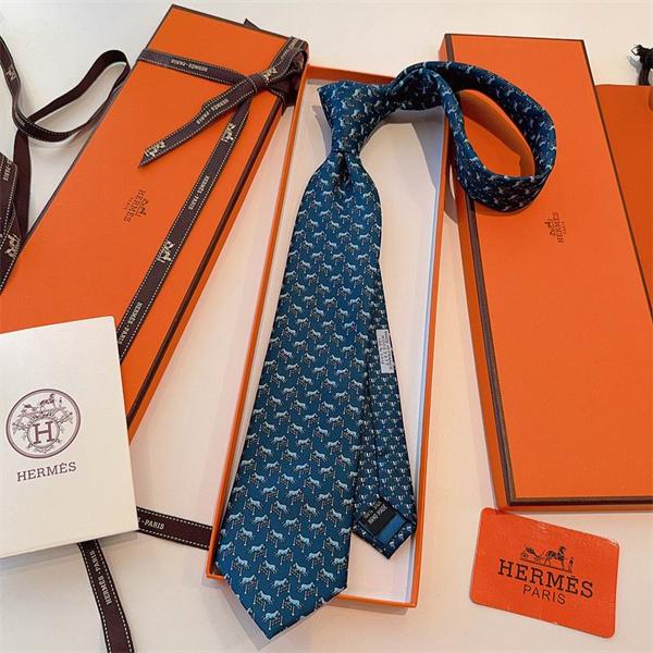 2026年注目 エルメス ネクタイ コピー Hermès 細身シルエットが魅力のスリムタイモード