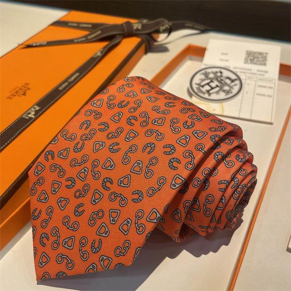 上質シルク100％のプレミアム エルメス ネクタイ コピー2026年春夏新色登場  Hermès 上品