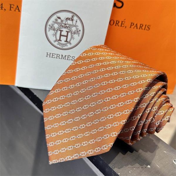 【2026人気】エルメス ネクタイ コピー Hermès 上品スーツスタイルを格上げする大人の一本