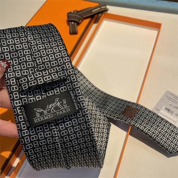 新色追加☆☆エルメス ネクタイ コピー クラシカル×モダンが融合した2026年注目デザインHermès 新品