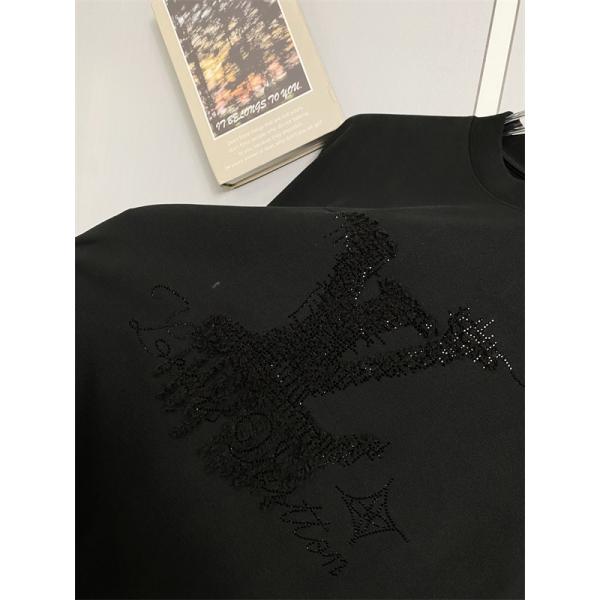 話題度上昇 LOUIS VUITTON コピー メンズ ロングスリーブTシャツ ダメージLVグラフィック バックロゴ映え
