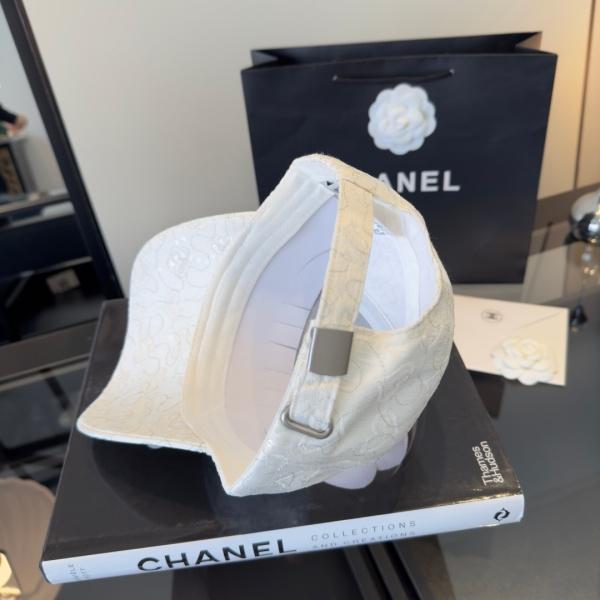 CHANEL コピー 激安 注目度急伸 フラワー刺繍 スパンコール ベースボールキャップ ラインストーン 上品見え レディース帽子