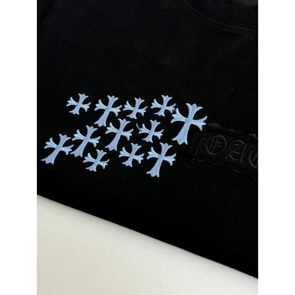 クロス連続柄 CHROME HEARTS クロムハーツ コピー クルーネックカットソー 配色グラフィック ストリート仕様