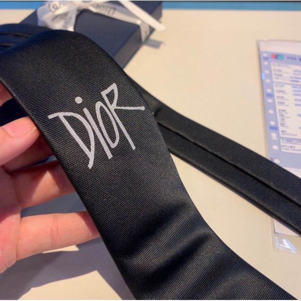 ディオールネクタイ コピーDIOR メンズ シルク ジャカード 織 高級感 ビジネス フォーマル お祝い 