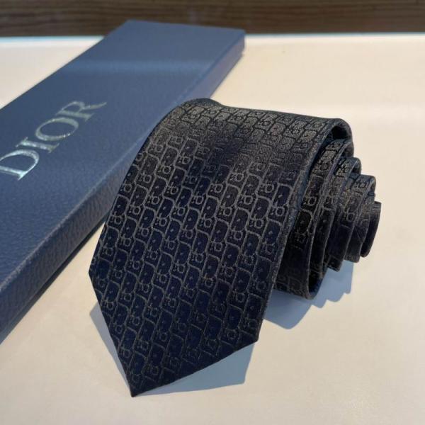 結婚式二次会ディオールネクタイ コピーDIOR 【2026年最新】 細身 ナロータイ   おしゃれ