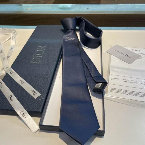 高級 シルク ブランド メンズ おしゃれ ディオールネクタイ コピーDIOR 2026トレンド新作