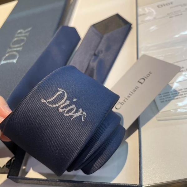 高級 シルク ブランド メンズ おしゃれ ディオールネクタイ コピーDIOR 2026トレンド新作