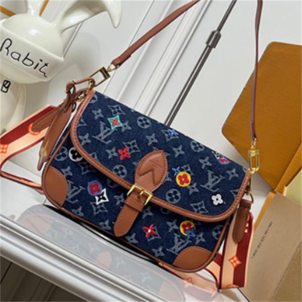 遊び心ある LOUIS VUITTON ルイヴィトン コピー モノグラムバッグ デニム総柄 フラップバックル 斜め掛け仕様
