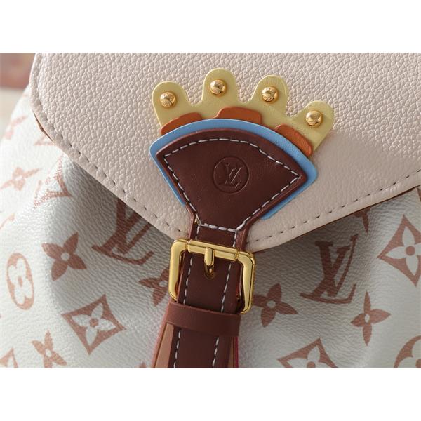 装飾フラップが映える LOUIS VUITTON ルイヴィトン コピー リュックサック フロントポケット ドローストリング仕様