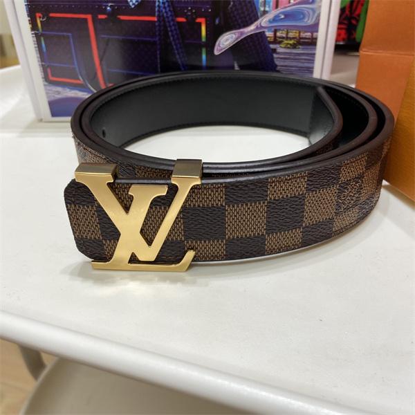 金具映え LOUIS VUITTON ルイヴィトン コピー ワイドベルト ダミエパターン 大型LVモチーフ クラシック仕立て