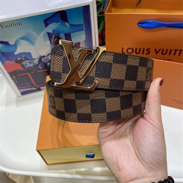 金具映え LOUIS VUITTON ルイヴィトン コピー ワイドベルト ダミエパターン 大型LVモチーフ クラシック仕立て