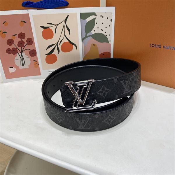 金属の輝き際立つ LOUIS VUITTON ルイヴィトン コピー ワイドベルト モノグラム総柄 立体ロゴ金具