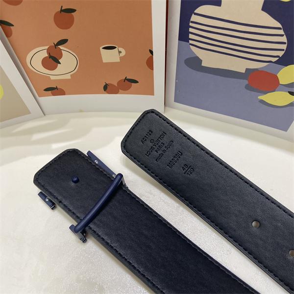バックル存在感 LOUIS VUITTON ルイヴィトン コピー ワイドベルト モノグラム総柄 シャープな金具使い