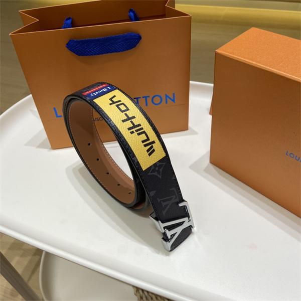 ラベルアート仕様 LOUIS VUITTON ルイヴィトン コピー ワイドベルト タイポグラフィ総柄 メタルLVアクセント