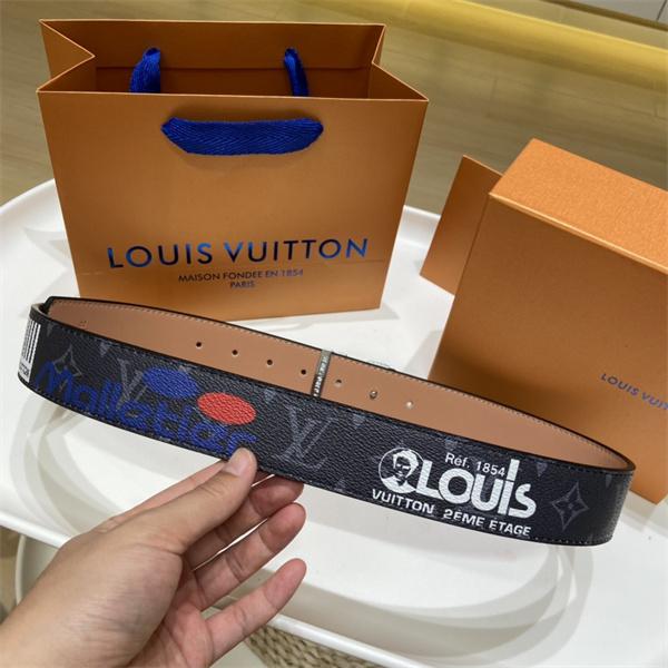 ラベルアート仕様 LOUIS VUITTON ルイヴィトン コピー ワイドベルト タイポグラフィ総柄 メタルLVアクセント