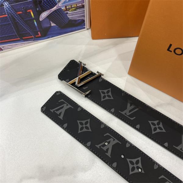 金銀アクセント LOUIS VUITTON ルイヴィトン コピー モノグラムベルト 立体LVシグネチャー モダンデザイン